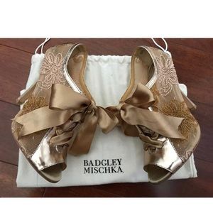 Badgley Mischka Peep Toe Pumps